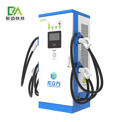 Un buon prezzo. Mckee OCPP Commercial DC Fast EV Charger 60KW-240KW CCS2 CCS1 in linea