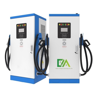 Un buon prezzo. Stazione di ricarica elettrica per veicoli elettrici a corrente continua veloce da 120 kW in linea
