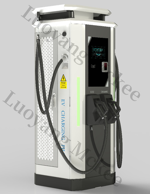 Un buon prezzo. DC 120kW CCS2 Stazione di ricarica EV a due pistole Funzione RFID montata a pavimento 400V Voltaggio di ingresso Classe IP54 Chademo disponibile in linea