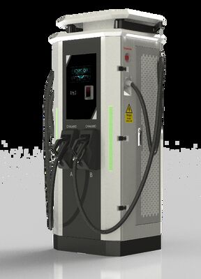 Un buon prezzo. Caricabatterie veloci a corrente continua da 120 kW per veicoli elettrici con doppi connettori a braccio d'innesto e display ad alta luminosità da 7 pollici in linea